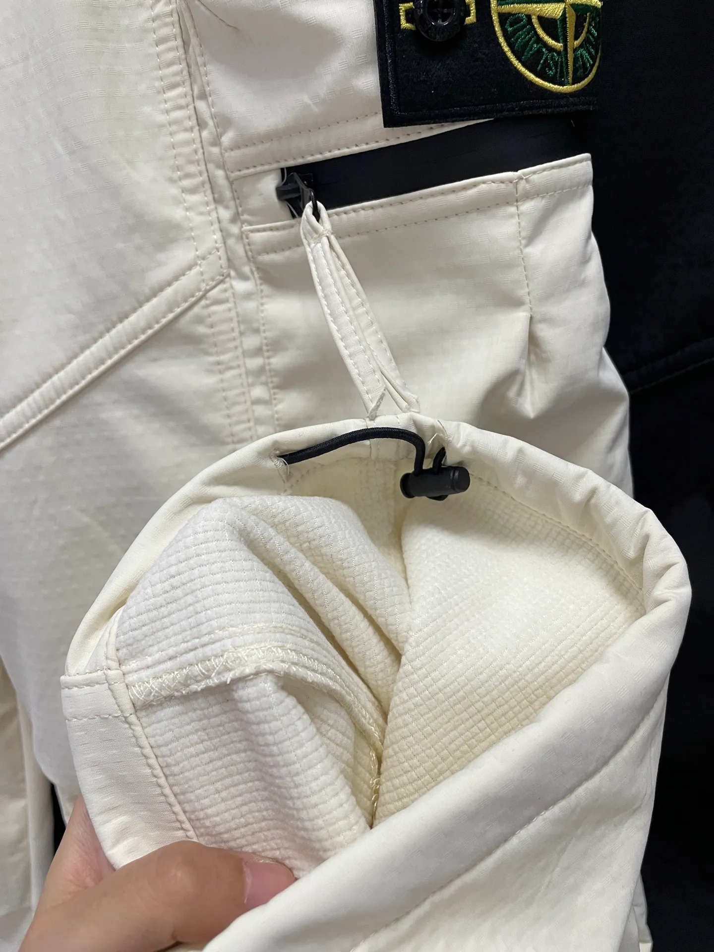 Actual photo of apricot details # P280